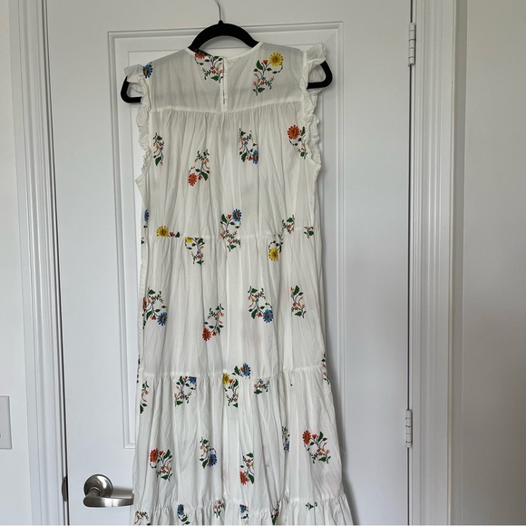 Zara 100% cotton embroidered midi / long dress in size M - Picture 4 of 7